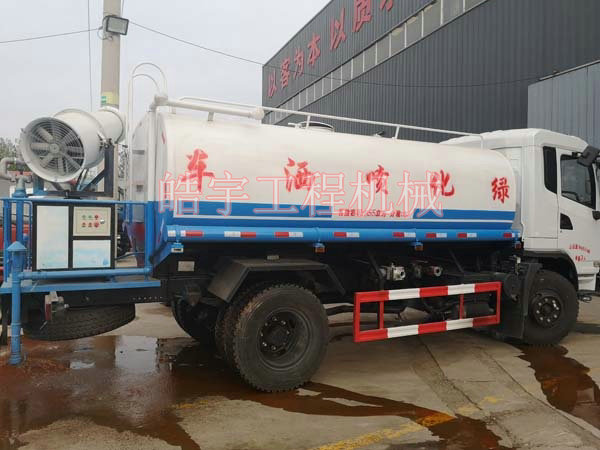 灑水車(chē)