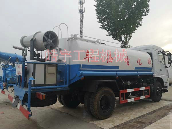 灑水車(chē)